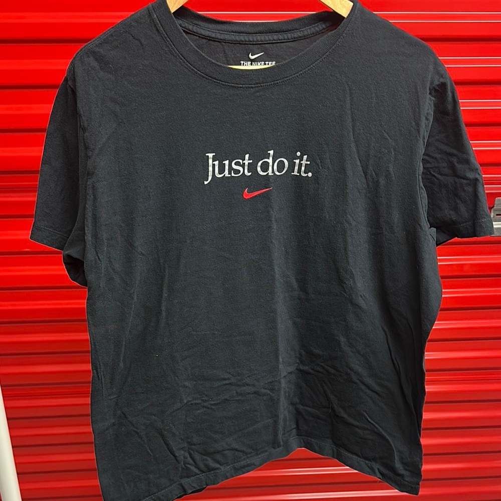 Nike Black Just Do It Tee - Short Sleeve